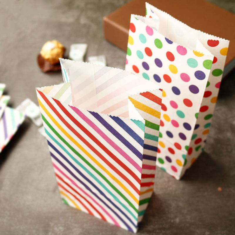 Small Paper Bags Rainbow Print - đánh giá và giá Event Party Box